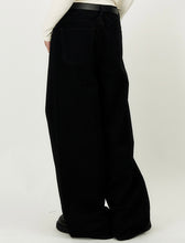 Load image into Gallery viewer, DWSE Double Washed Wide Denim Pants Black