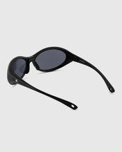 将图片加载到图库查看器,BLUE ELEPHANT Rio Sunglasses Black