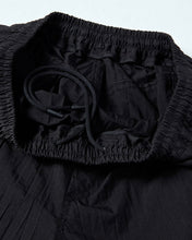 Load image into Gallery viewer, N. Archive Crease Cotton Easy Pants Black