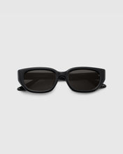 Load image into Gallery viewer, BLUE ELEPHANT Smize Sunglasses Black