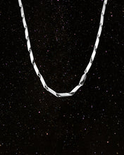 Load image into Gallery viewer, OOO Eos SS Necklace Silver
