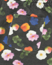 Load image into Gallery viewer, WKNDRS Logo Sweat Shorts Black