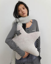 Load image into Gallery viewer, OJOS Star Hugger Puff Cushion Grey