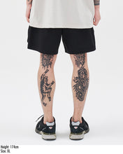 Load image into Gallery viewer, AJOBYAJO Cargo Shorts Black