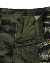 Load image into Gallery viewer, AJOBYAJO Pattern Mixed Shorts Khaki