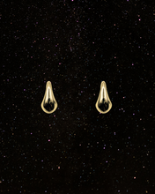 Load image into Gallery viewer, OOO Curve SS Earrings Gold