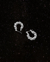 Load image into Gallery viewer, OOO Rope Hoop Earrings Silver