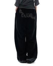 Load image into Gallery viewer, OJOS Hotfix Logo Wide Sweatpants Black