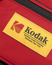 将图片加载到图库查看器,Kodak Essential Mini Cross Bag Red