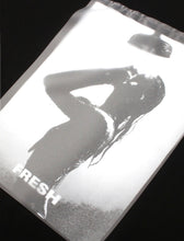 Load image into Gallery viewer, Tee Library Shower T-shirt Black