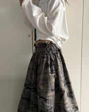 Load image into Gallery viewer, PLASMA SPHERE Tunnel Skirt Khaki