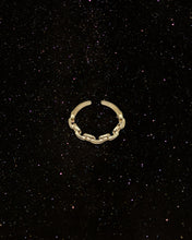 Load image into Gallery viewer, OOO Chain Ring Gold