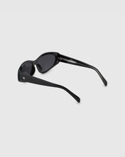 Load image into Gallery viewer, BLUE ELEPHANT Adron Sunglasses Black