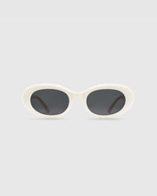 Load image into Gallery viewer, BLUE ELEPHANT Dind Sunglasses Ivory