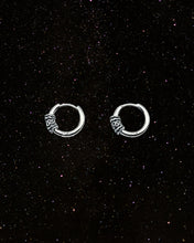 Load image into Gallery viewer, OOO Tribal SS Hoop Earrings Silver