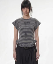 Load image into Gallery viewer, PLASMA SPHERE Yodle Gothic Frill T-shirt Dark Grey