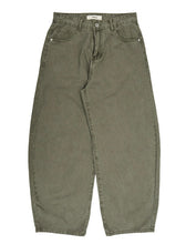 Load image into Gallery viewer, DWSE Balloon Fit Denim Pants Khaki