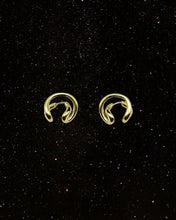 Load image into Gallery viewer, OOO Wrap Earrings Gold
