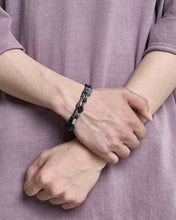 Load image into Gallery viewer, AJOBYAJO Black Light Beads Layered Bracelet Black