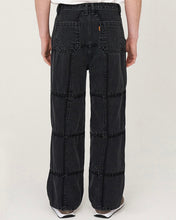 Load image into Gallery viewer, UNALLOYED Cutting Block Denim Pants Black