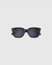 Load image into Gallery viewer, BLUE ELEPHANT Pana Sunglasses Black