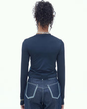 Load image into Gallery viewer, DILETTANTISME DLT Warmer Graphic Crop T-Shirt