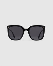 Load image into Gallery viewer, BLUE ELEPHANT Vaint Sunglasses Black
