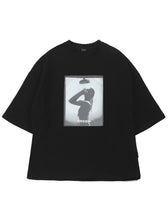 Load image into Gallery viewer, Tee Library Shower T-shirt Black