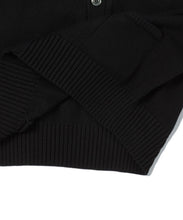 Load image into Gallery viewer, ILP Logo Wappen Organic Cotton Basic Cardigan Black