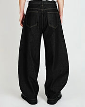 Load image into Gallery viewer, DWSE Balloon Fit Denim Pants Indigo Black