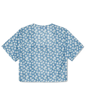 Load image into Gallery viewer, Letter From Moon Daisy Square Neck T-shirt Blue
