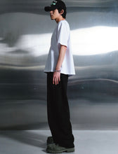 Load image into Gallery viewer, DWSE Two Pintuck Sweatpants Black
