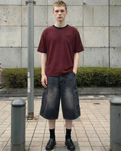 Load image into Gallery viewer, DWSE Pleat Cargo Bermuda Denim Pants Washed Black
