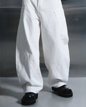 Load image into Gallery viewer, DWSE Curved Pocket Denim Wide Pants White
