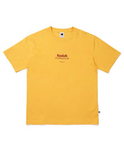 将图片加载到图库查看器，Kodak Mailer Graphic T-Shirt Yellow
