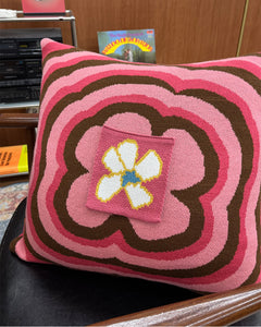 UNALLOYED Flower Knit Coaster Pink