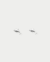 Load image into Gallery viewer, OOO Dolphin SS Earrings Silver
