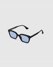 Load image into Gallery viewer, BLUE ELEPHANT Calla-S Sunglasses Black-Blue Tint
