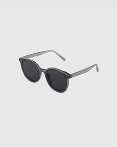 BLUE ELEPHANT Han Sunglasses Grey Crystal