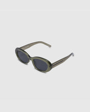 Load image into Gallery viewer, BLUE ELEPHANT Dind Sunglasses Khaki Crystal
