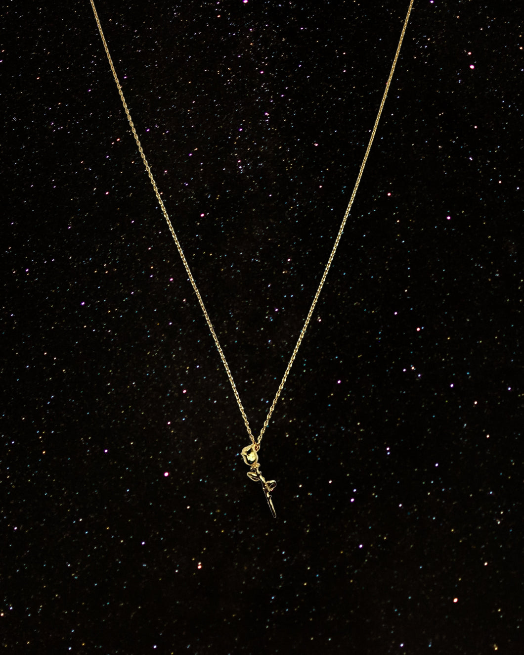 OOO Rose Necklace Gold