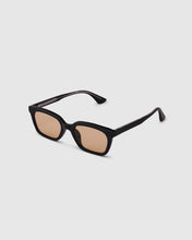 Load image into Gallery viewer, BLUE ELEPHANT Calla-S Sunglasses Black-Brown Tint
