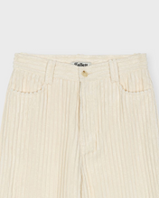 Load image into Gallery viewer, Fallett Corduroy Wide Pants Ivory
