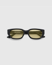 Load image into Gallery viewer, BLUE ELEPHANT Smize Sunglasses Yellow Tint
