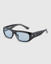 将图片加载到图库查看器，BLUE ELEPHANT Duke Sunglasses Blue Tint

