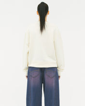 Load image into Gallery viewer, Fallett Boucle Flower Sweatshirt Ivory
