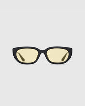 Load image into Gallery viewer, BLUE ELEPHANT Smize Sunglasses Yellow Tint
