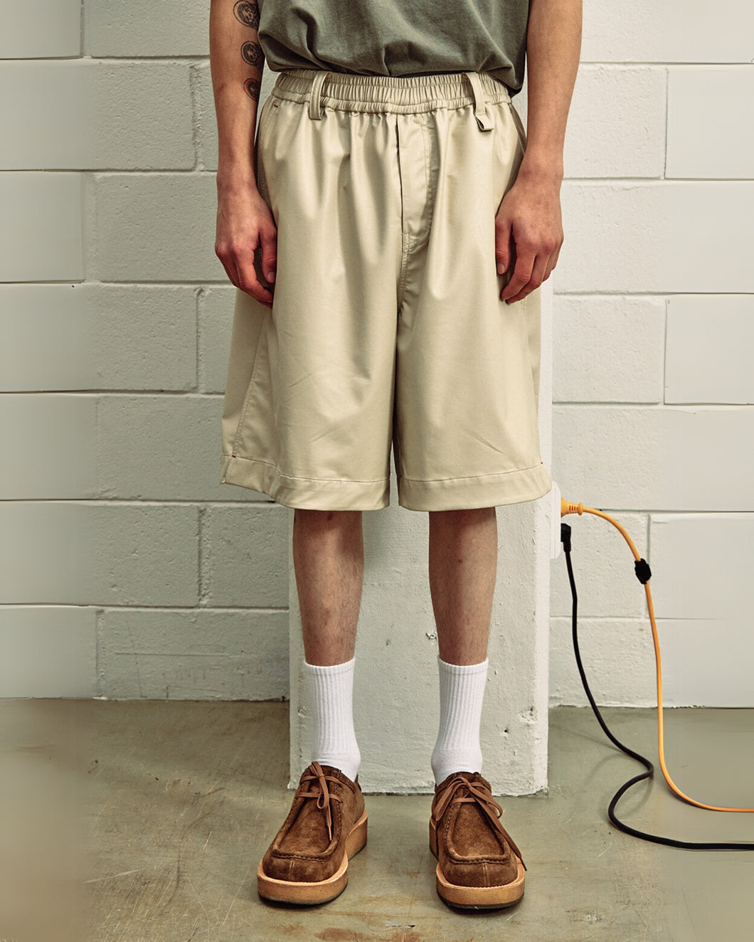 MMIC Clef Bermuda Shorts Cream