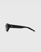 Load image into Gallery viewer, BLUE ELEPHANT Slay Sunglasses Black
