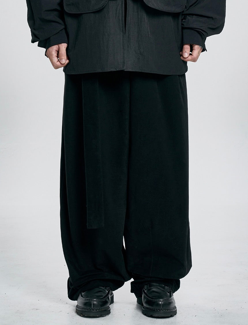 AJOBYAJO Asymmetric Cotton Pants Black